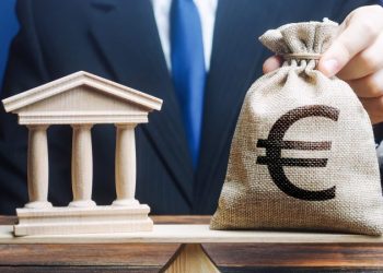 Fonduri UE 2023 pentru startup-uri românești: Câte 200.000-1,5 milioane EUR, în județele Cluj, Bihor, Bistrița-Năsăud, Sălaj, Satu Mare, Maramureș. Ghidul de finanțare propus