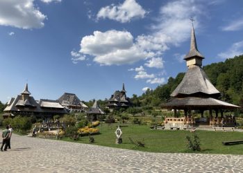 Turiștii au luat cu asalt Maramureșul în weekend – pensiunile din zonele turistice, aproape de capacitate maximă