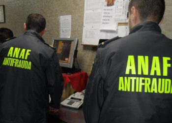 Antifraudă intensifică controalele în localitățile turistice: vizați, vânzătorii ambulanți și comercianții de pălincă
