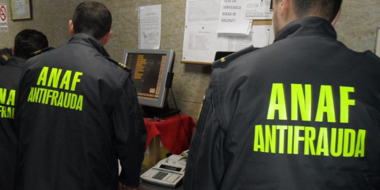 Antifraudă intensifică controalele în localitățile turistice: vizați, vânzătorii ambulanți și comercianții de pălincă