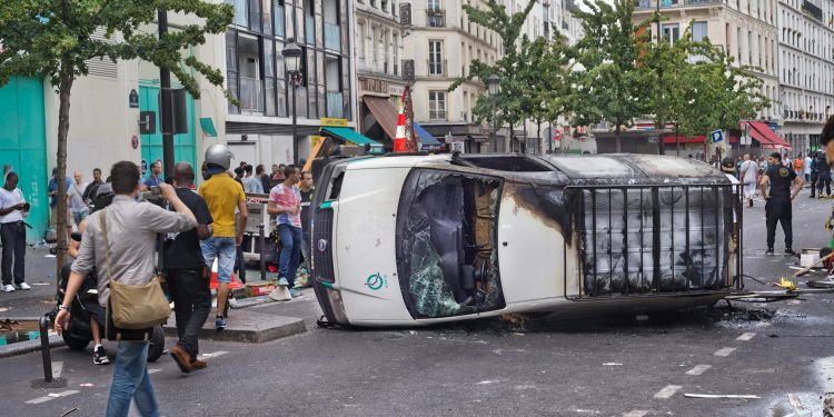 Incendiu de gunoi? Nu. Incident cu focuri la dineul de la Casa Albă, Trump evacuat