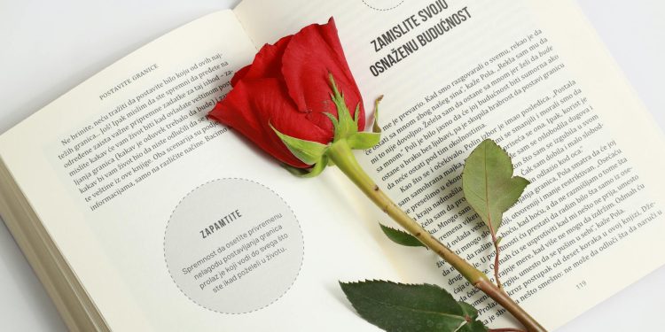 Trump amenință Iranul: „deschideți Strâmtoarea” și indică ținte militare