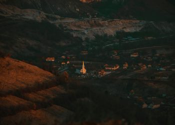 Oana Țoiu: violența nu are ce căuta în politică după incidentul de la dineul de la Casa Albă