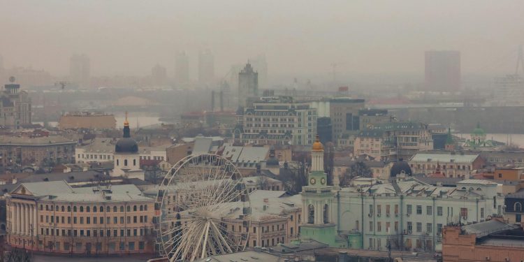 Atac armat la Kiev, anchetat ca terorism; un suspect ucis de trupele speciale