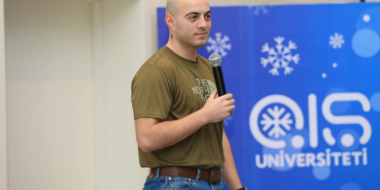 Matei Zaharia câștigă premiul internațional ACM pentru Informatică 2025