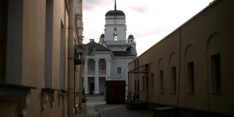 Zelenski avertizează: Rusia poate implica Belarusul în noul taier de război, Ucraina fiind gata să-și apere teritoriul