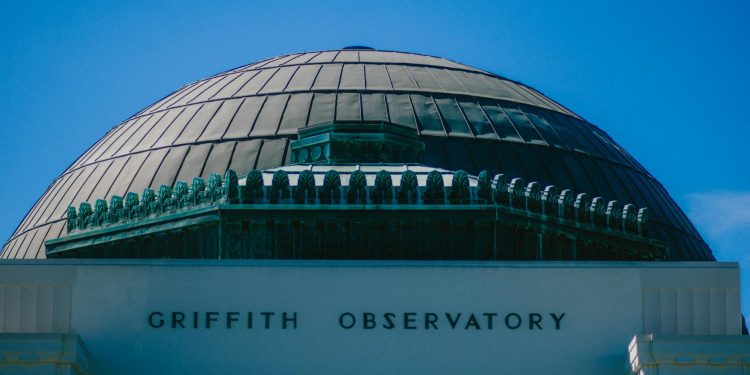 Start-up din California planifică prima misiune de interceptare a asteroidului Apophis