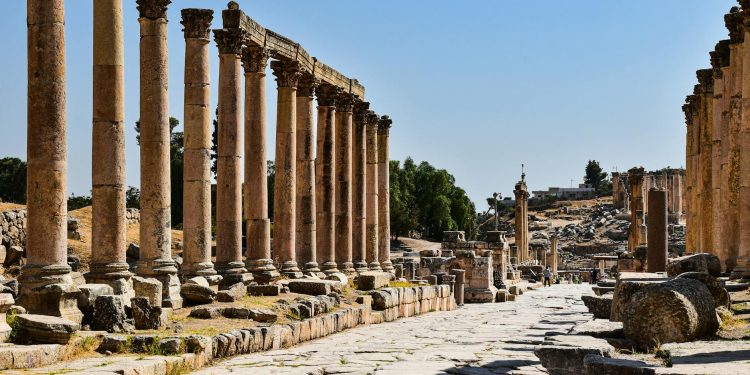 Interpipe cumpără fabrica de țevi din Roman, extindere în Europa