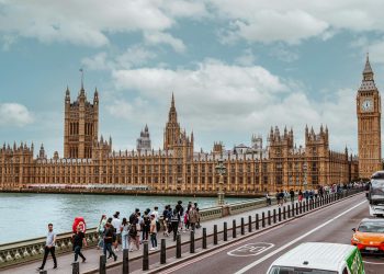 UK propune lege pentru adoptarea normelor pieței unice UE fără vot parlamentar obișnuit