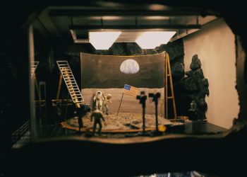 Trump spune că NASA ar putea trimite oameni pe Lună înainte de 2029