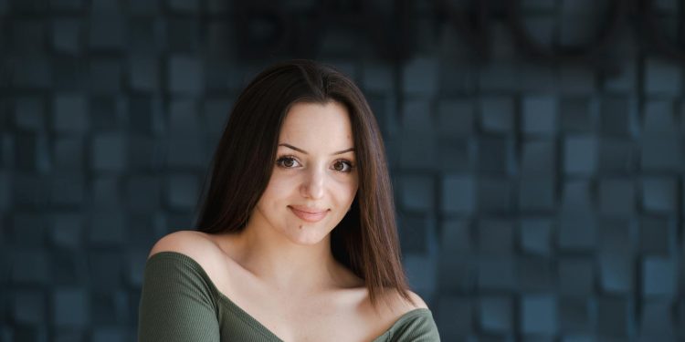 Vasilescu cere liderilor să salveze coaliția: Bolojan să nu pară țara într-un singur om