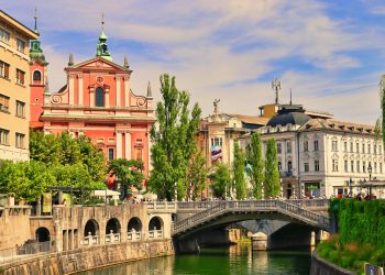 Trei țări anunță abstinență la Eurovision; Slovenia difuzează filme despre Palestina în loc