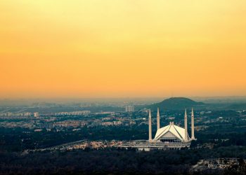 Trump indică acord aproape încheiat cu Iranul, posibilă vizită la Islamabad