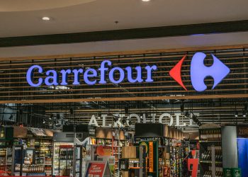 Carrefour promite stabilitate în prețuri înainte de Paști în România