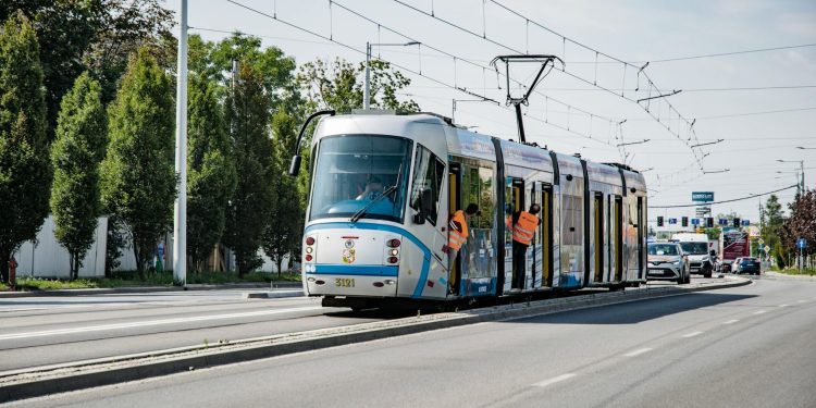 București avansează lucrările la șinele de tramvai pe mai multe bulevarde