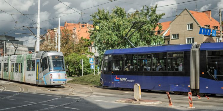 Pod din Techirghiol se prăbușește: trafic blocat pe drumul principal