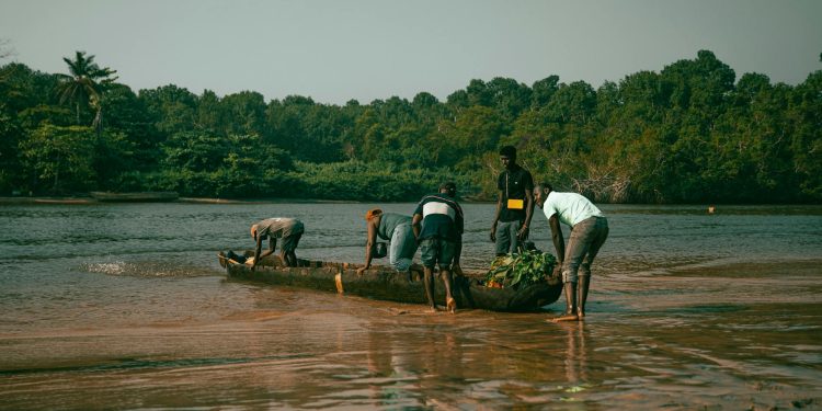 SUA, Iran și mediatori explorează armistițiu de 45 de zile