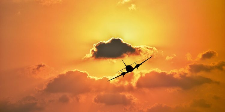 Israel lansează un nou val de atacuri aeriene asupra Iranului