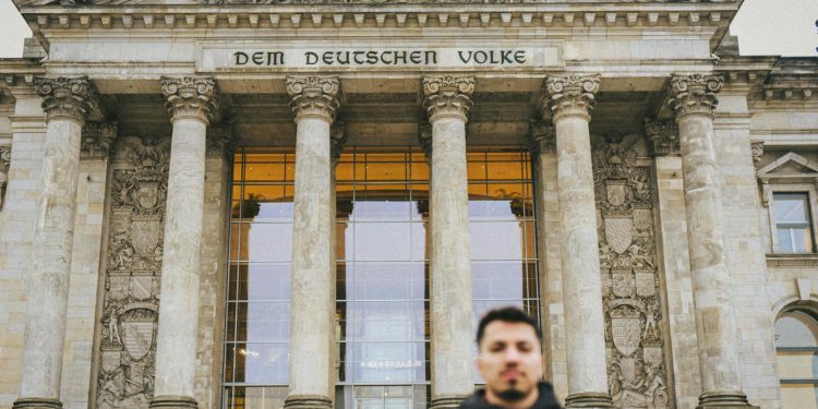 UE ar trebui să renunțe la unanimitate în deciziile sale, spune ministrul german de externe