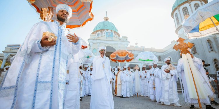 Lunea Albă 2026: semnificații ale celei de-a doua zi de Paște