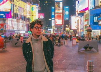 Bluefish AI strânge 43 milioane de dolari în prima rundă majoră, fondator român la cârma tehnologiei