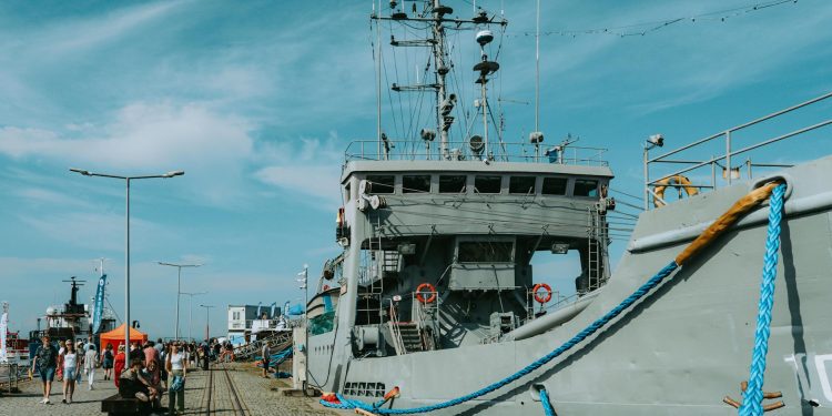 Estonia nu va pune sechestruri vaselor rusești din flota fantomă din Marea Baltică