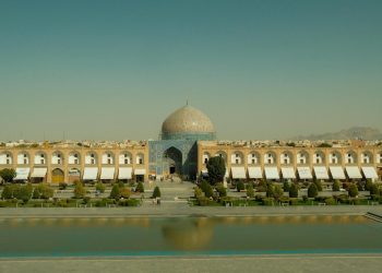 Iran acuză SUA că țin economia globală ostatică, comentând neposibila redeschidere a Strâmtorii Ormuz