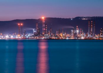 România primește acordul SUA pentru repornirea Petrotel Lukoil