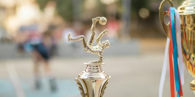 Kaufland lansează turnee lunare de Valorant, LoL și CS2 pentru liceeni