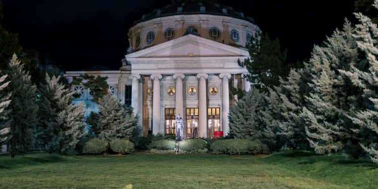 Restricții nocturne în Pasajul Piața Presei Libere pentru lucrări la Magistrala 6