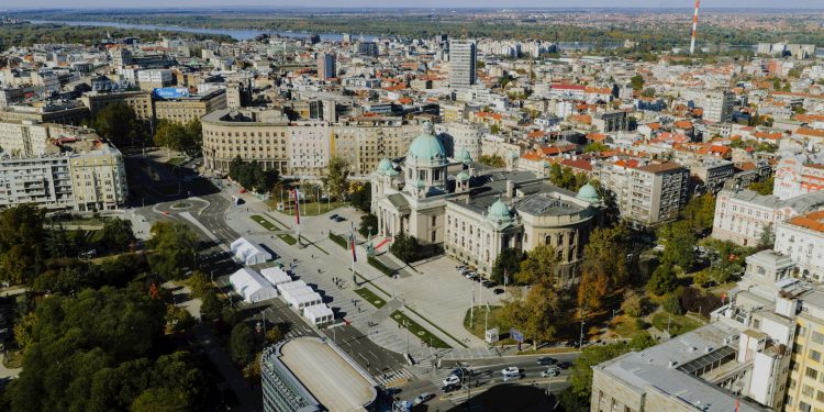 Orban își pierde farmecul populist după ani de guvernare