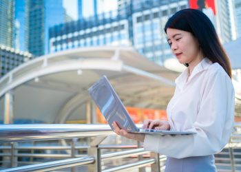 Programul Femeia Antreprenor 2024: fonduri de 200.000 lei pentru firmele românești, relansare în 2026