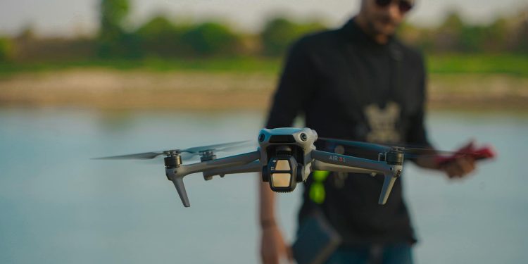 Drone românești pentru Ucraina: o interceptare avansată cu motor turbo și AI