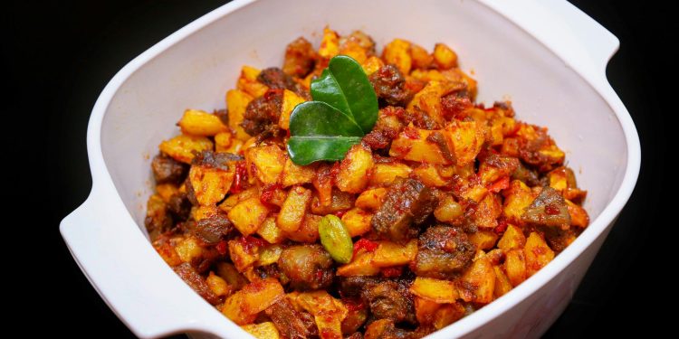 Lucescu, în stare critică la ATI; prognosticul este rezervat