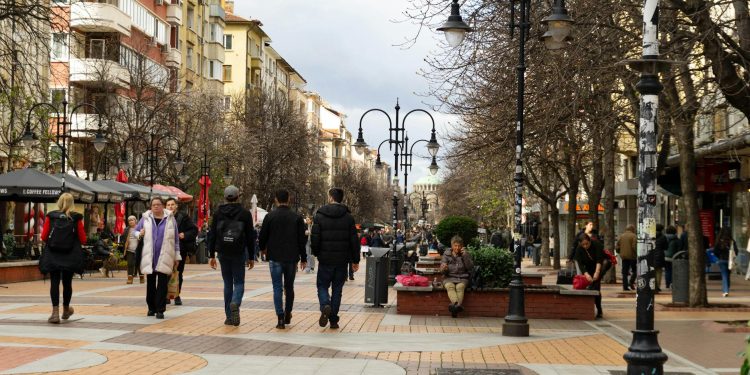 Alegeri anticipate în Bulgaria: mobilizare crescută, dar perspectivele majorității Guvernului rămân reduse