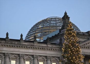 Victimă a unui atac cibernetic: doi din Germania afectați printr-o aplicație de mesagerie populară