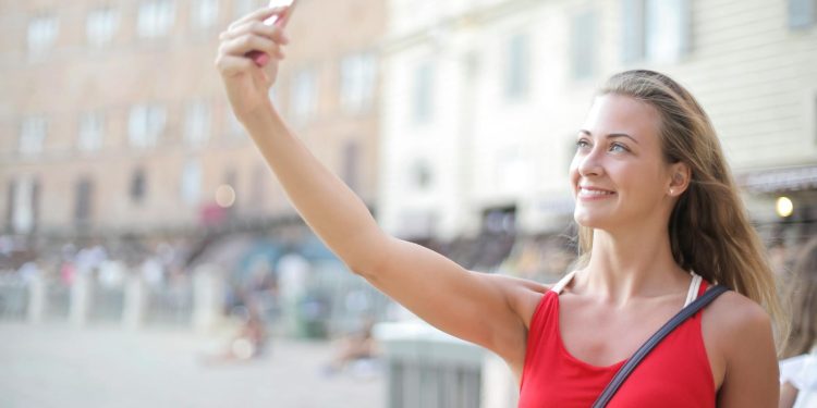 JD Vance vizitează Budapesta pentru sprijin în favoarea lui Orban înainte de alegeri