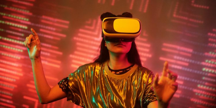 Meta anunță concedieri masive: aproape 8.000 de angajați afectați în prima etapă