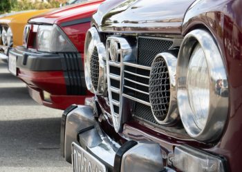 Tinerii inovează în NXP Cup România 2026: vehicule autonome în teste la scară redusă