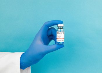 Rafila comentează anularea comenzii de vaccinuri Pfizer: decizie corectă după negocieri multiple