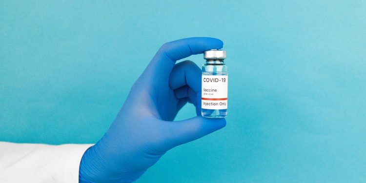 Rafila explică refuzul plății unei taxe de flexibilitate pentru vaccinuri Pfizer în timpul mandatului