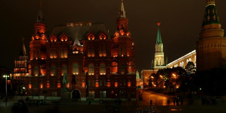 Kremlin respectă votul maghiar după înfrângerea lui Orban, sperând în contacte pragmatice cu noul guvern