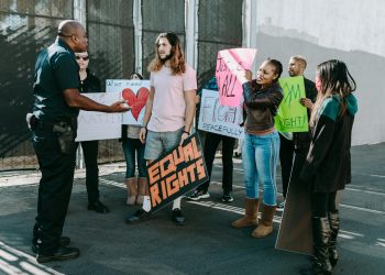 Trump anunță planuri de încheiere a operațiunii din Iran și critică NATO