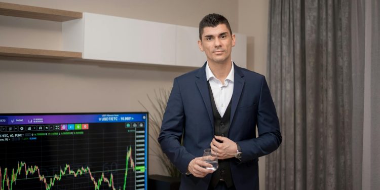 Guvernul permite fondurilor românești să investească în criptoactive prin noul proiect de lege