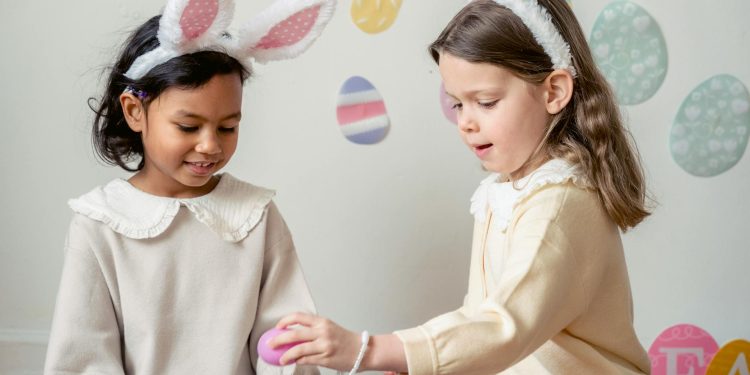 Elevii revin după Paște; aproape 9 săptămâni de cursuri până la vacanța de vară