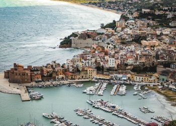 Italia devine paradis fiscal european pentru miliardari, stimulente fiscale atrăgând averi