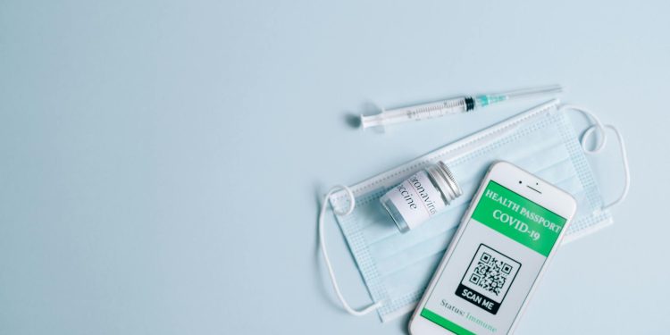 România examinează două variante pentru plata vaccinurilor Pfizer