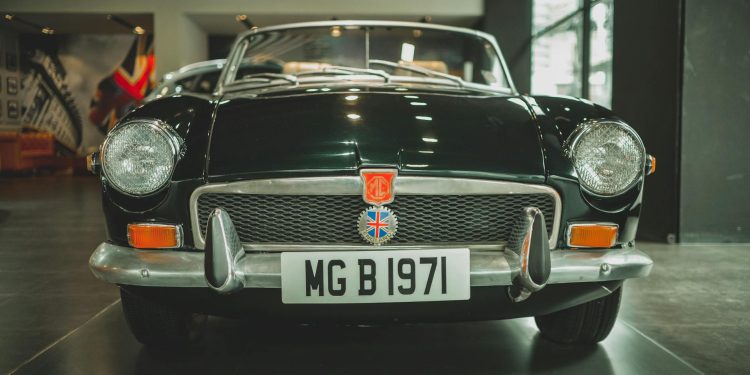 Renașterea unui clasic: MG B revine într-o versiune modernizată