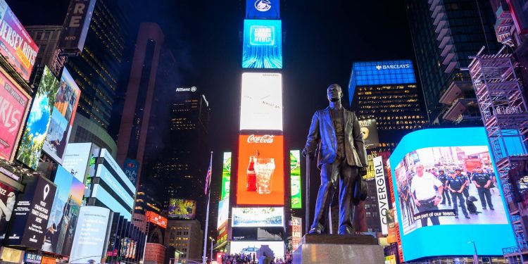 Portavionul USS George H.W. Bush se află în apele Oceanului Indian, lângă Orientul Mijlociu