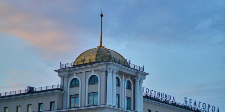 Rusia acuză Ucraina de încălcare a armistițiului de Paști, atacuri cu drone în Kursk și Belgorod